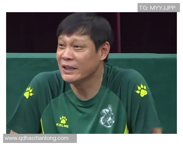 范志毅与国际足球明星同台竞技展现传奇球技与激情瞬间